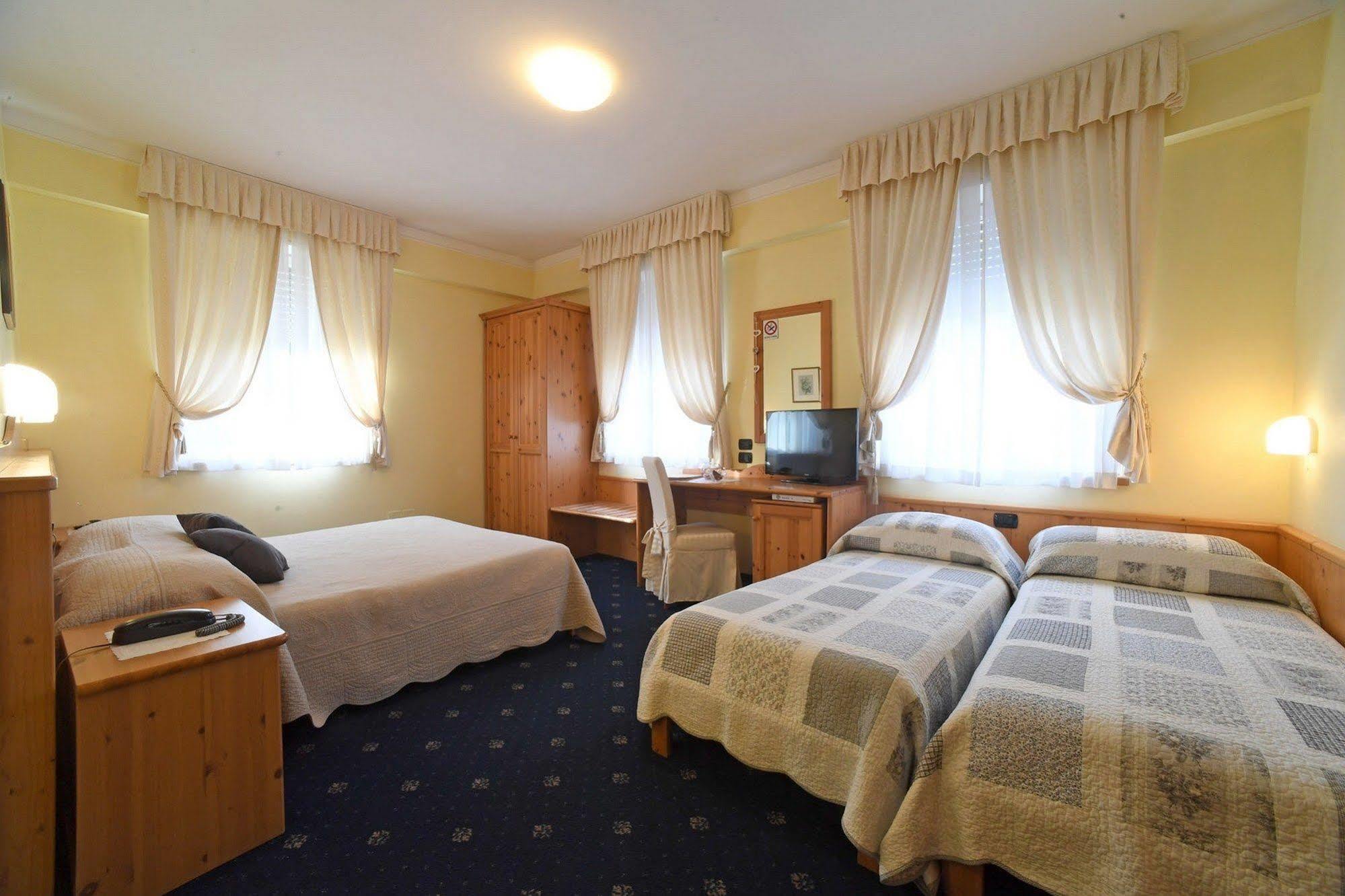 Hotel Lilla' Terlago Exterior photo